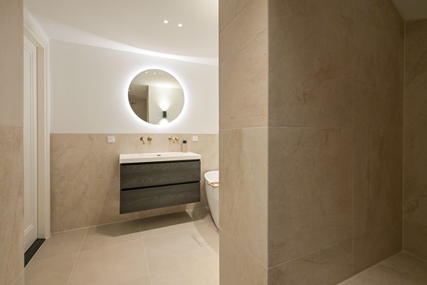 Medium property photo - Laan van Meerdervoort 37A, 2517 AD The Hague